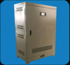 三相交流穩(wěn)壓器